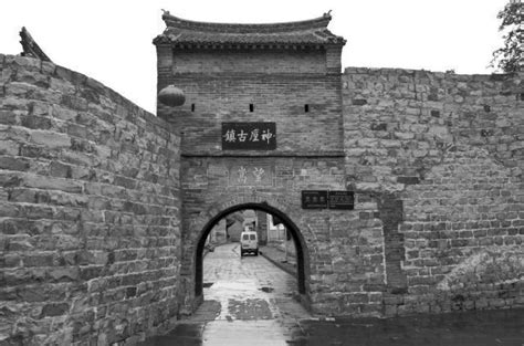 中国唯一“活着”的古镇，门票免费游客少，名字很多人都不认识