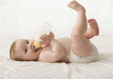 吃奶粉的宝宝用补dha吗