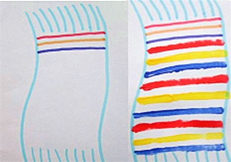 幼儿用棉签蘸颜料的画