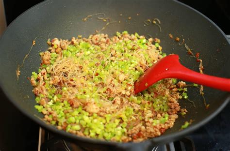 第一次做饭-第一次作文350字（经典6则）