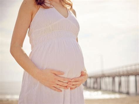 单身女人意外怀孕可以生吗