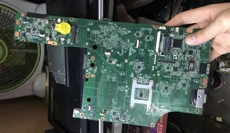 電腦主機(jī)板燒了要多少錢修