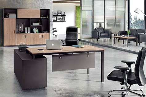 青岛办公家具公司哪家销售办公桌椅价格便宜,质量过硬?