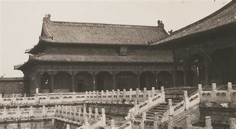 老照片：1935年北京照相馆拍摄的中南海