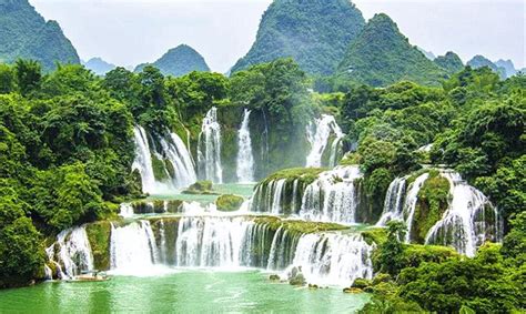 中国“最美”的四大瀑布，非常适合老年人游览，知道哪里吗？