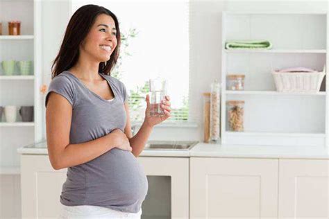 孕期喝水要注意什么