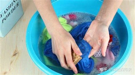 洗衣粉和洗衣液哪个去污干净?