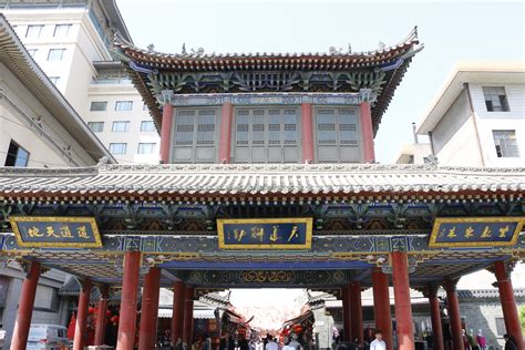 宁波城隍庙卖衣服鞋子的店晚上几点关门