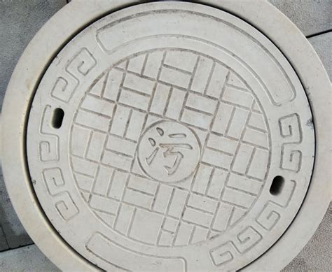 建筑工程中用的铸铁井盖价格大概是多少钱?