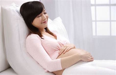 怀孕后可能伤害胎儿的睡姿有哪些