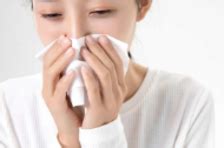 怎样治疗鼻炎流鼻涕
