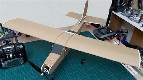 飞机模型怎么做