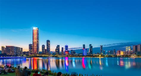 大湾区包括哪几个市?