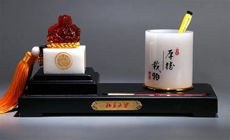 有什么可以自己制作的比較有紀念意義禮物么??