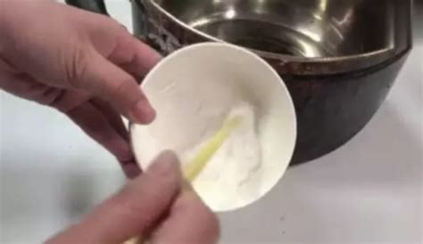 怎樣處理馬勺背面的油垢