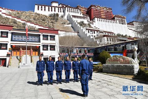 西藏地区现存最大、最完整的宫堡式建筑群