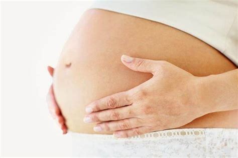 孕妇肚子不能随便摸，对胎儿发育最有利的抚摸方法