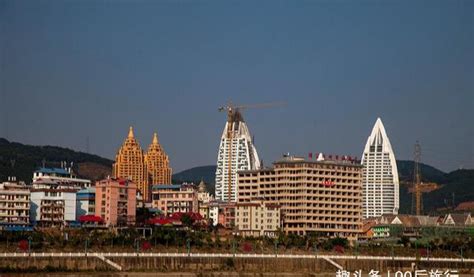 西双版纳和景洪是什么关系
