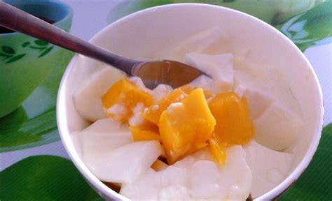 芒果配酸奶会拉肚子吗