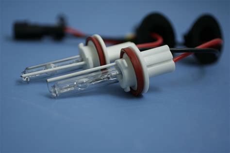 汽車氙氣燈多少錢一套