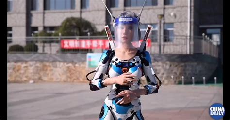 二次元機器人少女怎么畫（手繪板繪皆可）