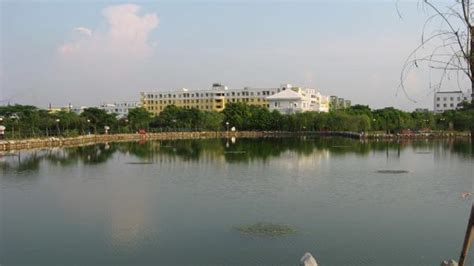 广州大学华软软件学院有几个校区