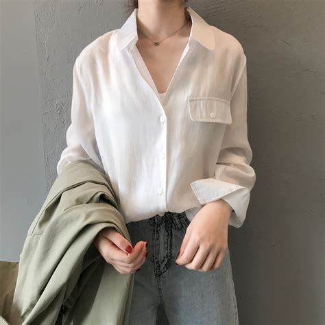 女生襯衫怎么穿才好看
