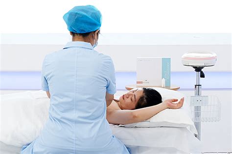 乳房按摩催奶有沒有效果?不會出現什么后遺癥之類的啊?