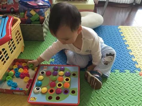 3岁小孩玩具搞笑视频