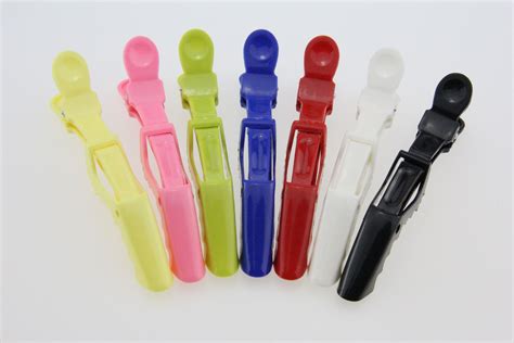 我想批發理發用品和工具,在什么地方好呢?