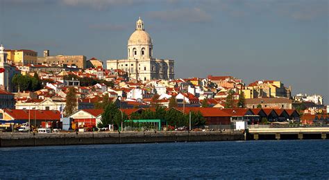 世界风光：葡萄牙首都里斯本