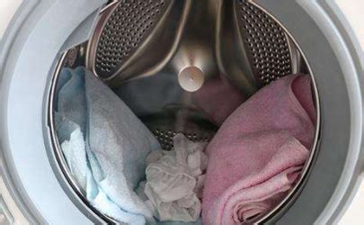 洗衣机甩干时候声音特别大是什么原因