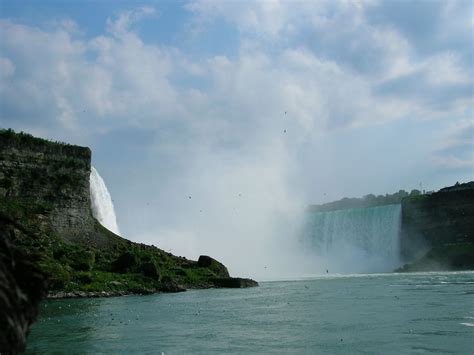 尼亚加拉大瀑布-写景作文350字[摘抄8则]