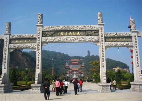 中国最出名的十大寺庙