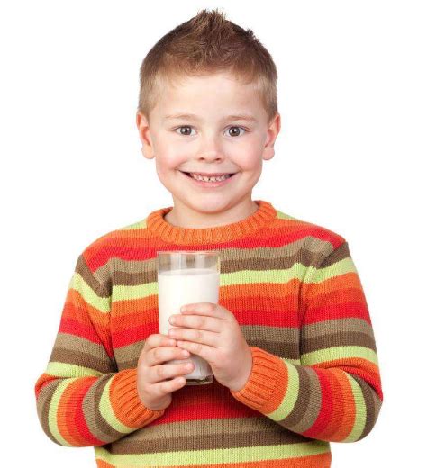 给孩子选牛奶要选哪种