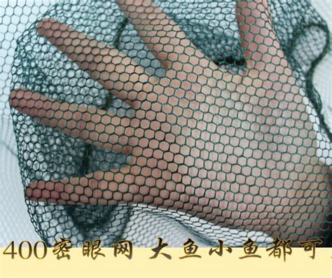 賣小商品的地方有沒有賣裝籃球的網兜?大概多少錢一個?