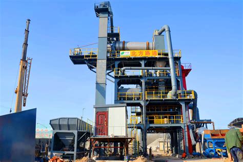 HZS180商混攪拌站生產(chǎn)線需要什么型號的攪拌機(jī)？