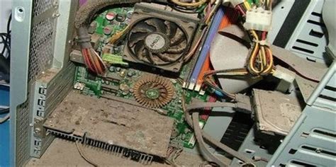 電腦機箱清灰 急!!