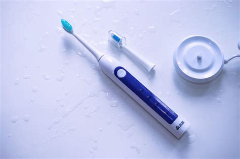 使用電動(dòng)牙刷到底有什么好處