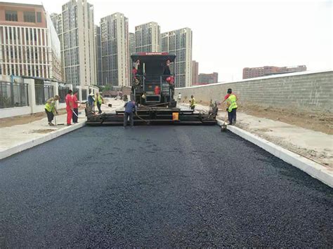 铺沥青路面多少钱，铺沥青路面多少钱一米