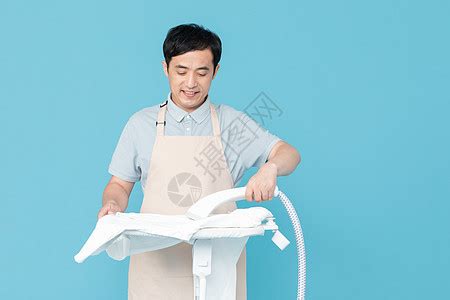掛燙機如何熨燙衣服邊緣