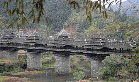 在广西柳州最值得去游览的景点是哪里?