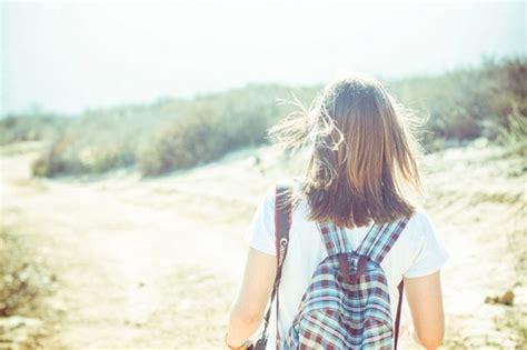 qq空间说说唯美女生