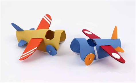 看航模飞机-小学生写物作文300字(合计7篇)