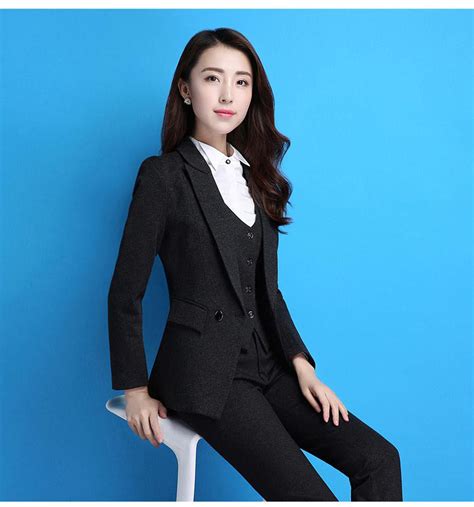 女性職業裝如何搭配好看？矮個女生如何穿女性職業裝？