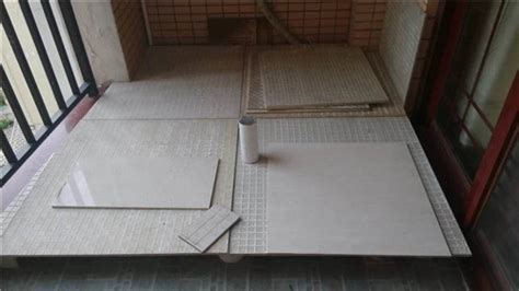 用益膠泥貼瓷磚要泡水嗎