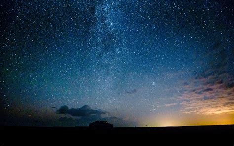 世界上最美的景，大概就是塔克拉玛干闪烁的星辰