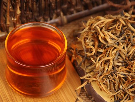 听朋友讲,云南凤庆的红茶很好,有哪些品牌的红茶做得比较年轻时尚好看,而且好喝的呀?