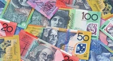 澳门地区使用什么货币