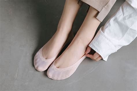 襪子老是會滑落,怎么防止襪子滑落?